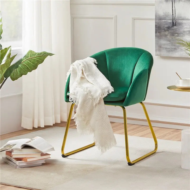 Flower-Shaped Velvet Accent Chair with Gold-Tone Legs